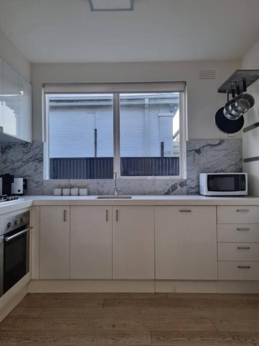 Apartment Feel Connected - St Kilda And Balaclava *